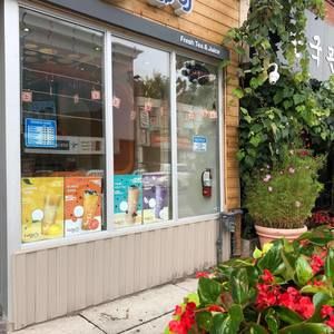 Meet your Posher, Claire